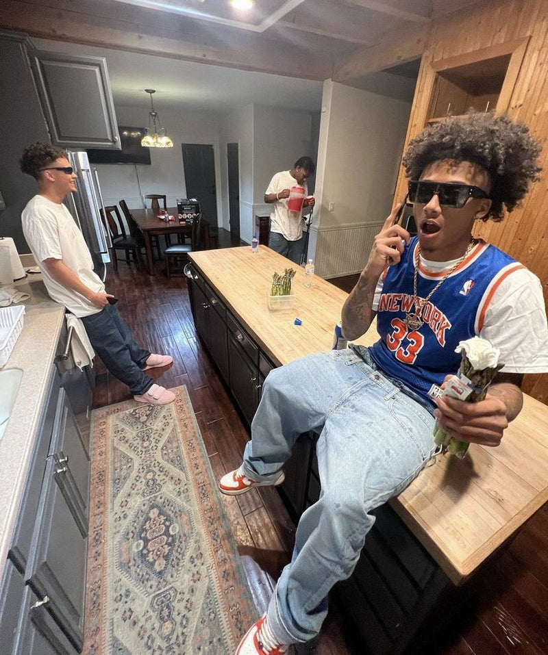 MAIN CHARACTER ENERGY