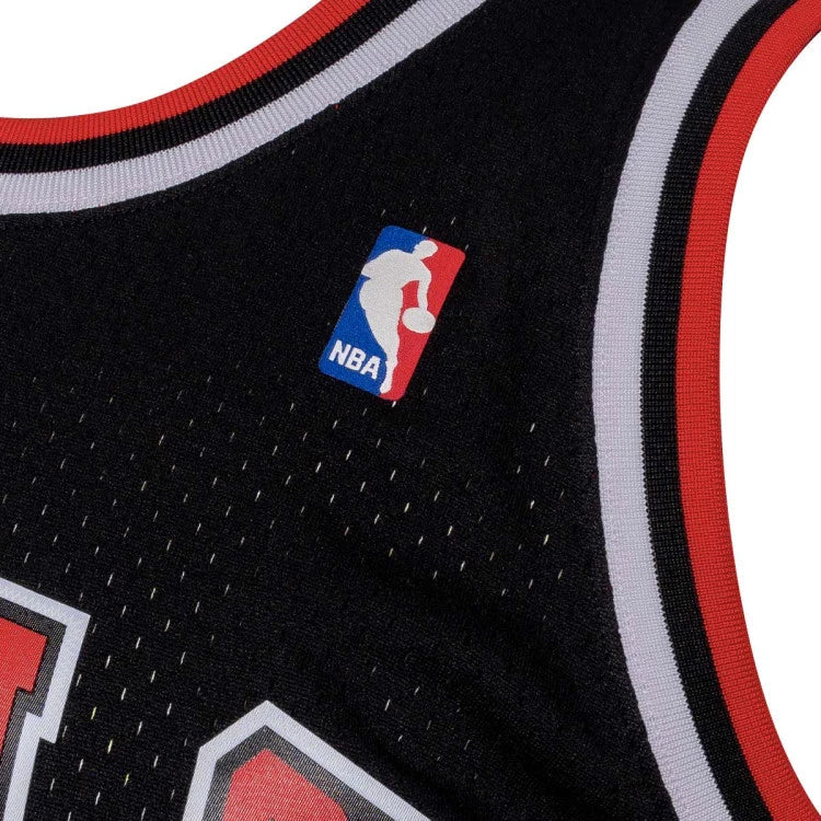 Chicago Bulls 97-98 Dennis Rodman Negra